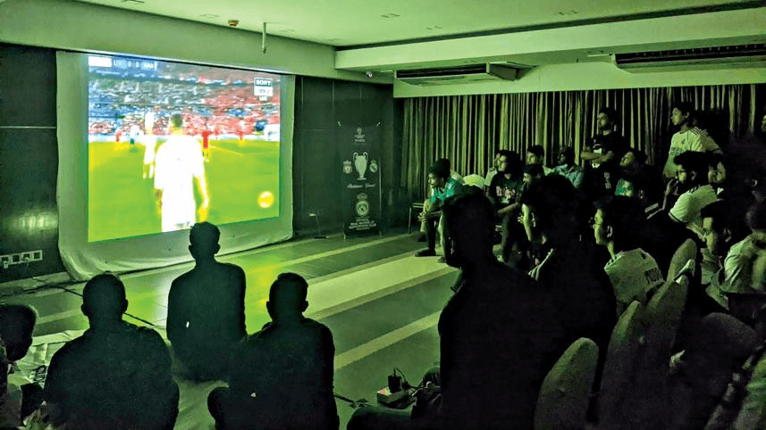 PMBD members at a packed live screening of the 2022 Champions League final vs Liverpool